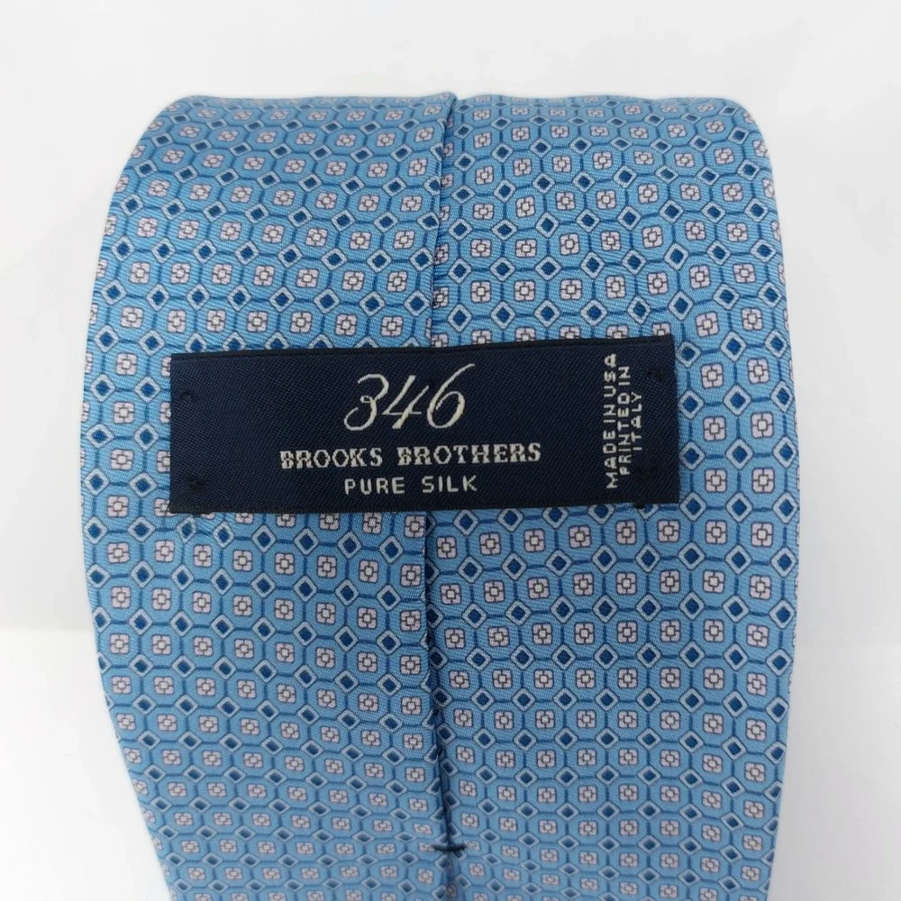 Brooks Brothers 346 Blue‎ Foulard Silk Tie Traditional Classic USA 3.5